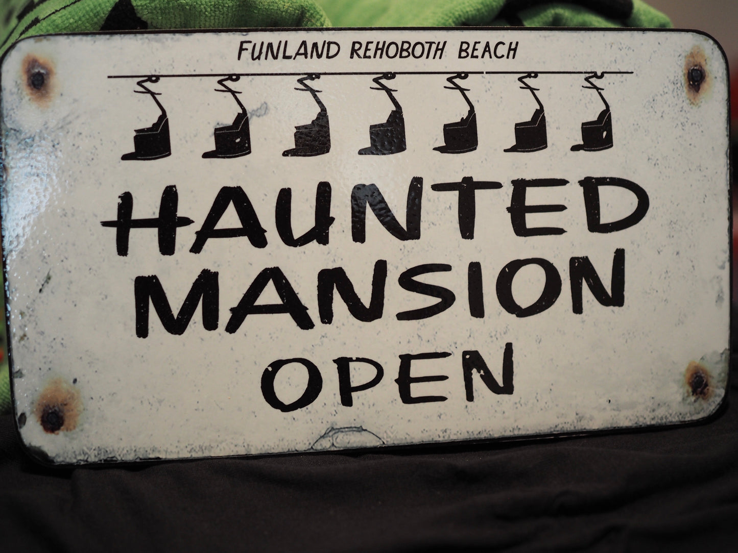 Wooden Vintage Haunted Mansion sign