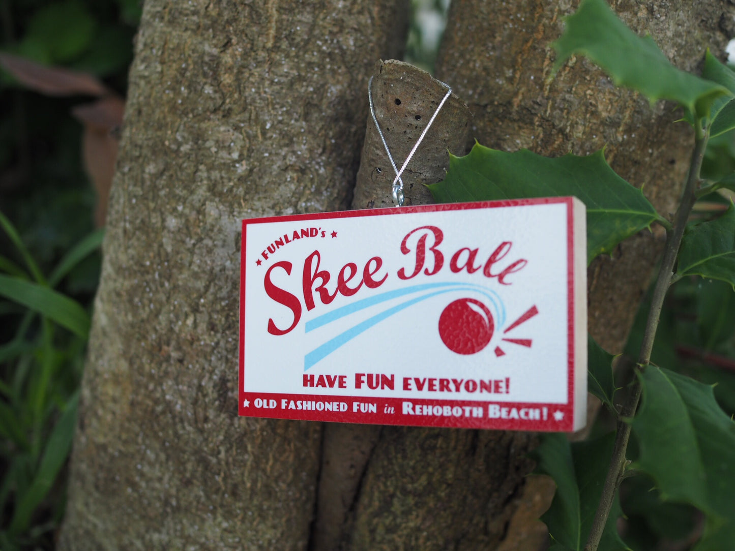 Wooden Christmas ornaments (Various designs)