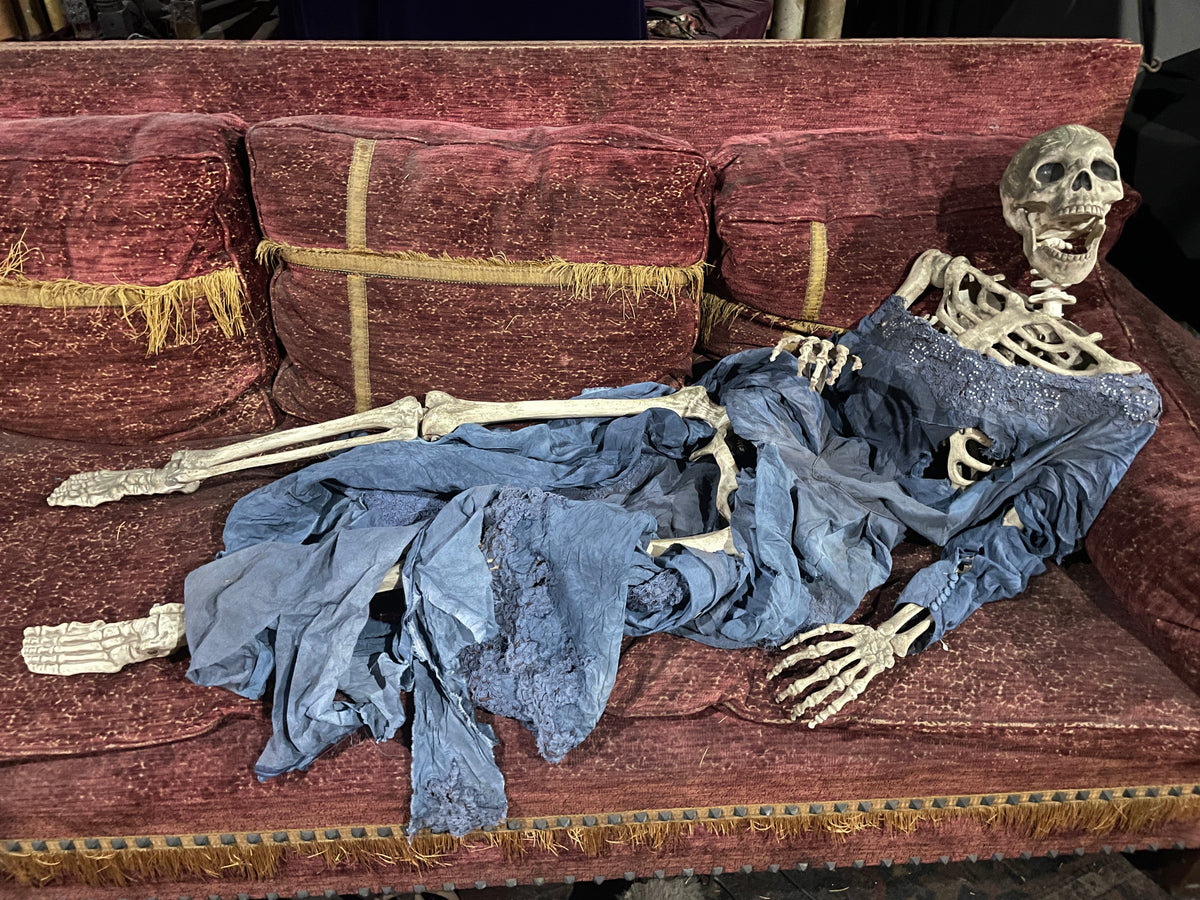 Lounging Lady Skeleton Prop