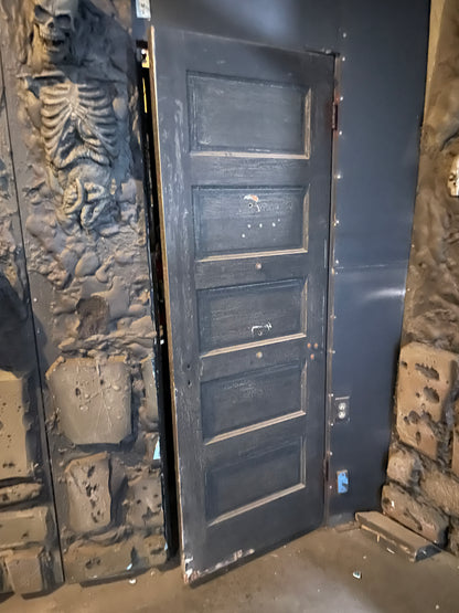 "Mummy" Door Scare Prop