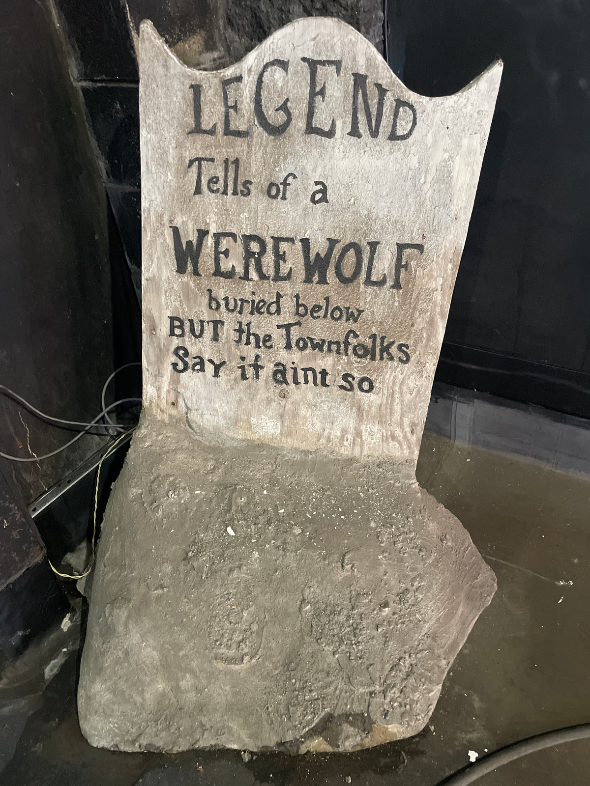"Legend Tells of a Werewolf" Gravestone Prop